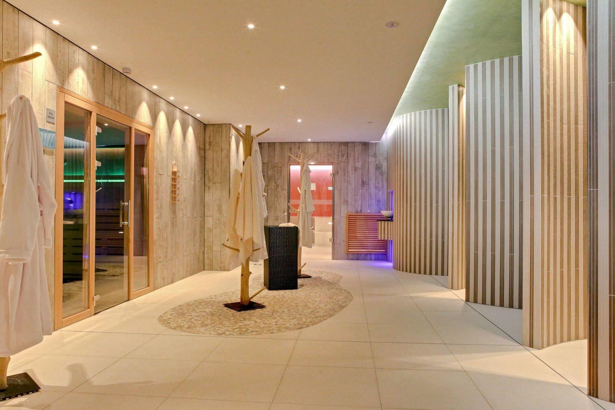 Seetelhotel Kaiserstrand Beachhotel Χέρινγκσντορφ Εξωτερικό φωτογραφία